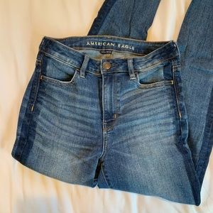 Super High-Waisted Jegging